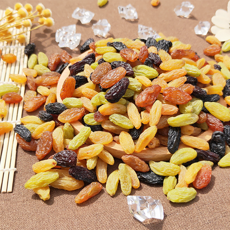 新疆特產(chǎn)葡萄干混裝干果 一口大自然饋贈(zèng)的甜蜜